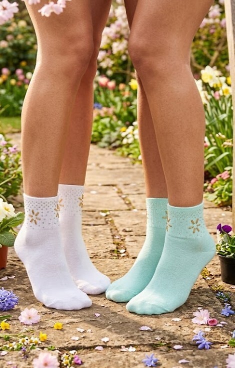 Zakostki WiK 048 Damskie Cyrkonie Gwiazdka 35-42