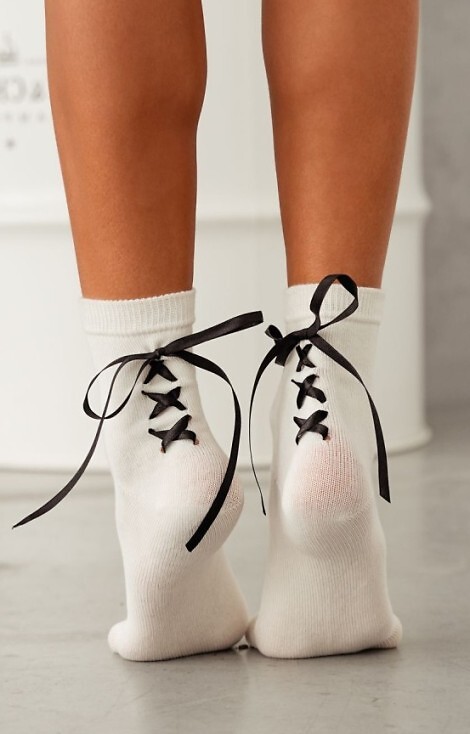 Skarpety Milena 1597.001 Sznurowane 37-41