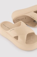 Klapki plażowe Ysabel Mora 86287 36-41