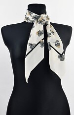 Apaszka Noviti CS025 Płatki Kwiatów