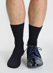 Skarpety Regina Socks Purista Antybakteryjne bezuciskowe 35-46