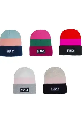 Czapka AJS 44-547 dziewczęca - zdjęcie 2