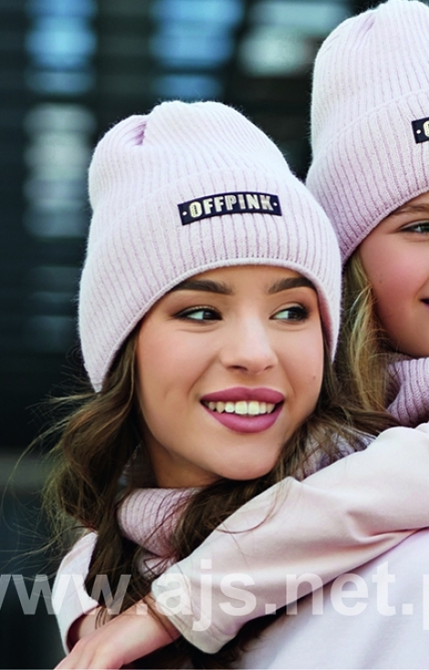 Komplet Off Pink 44-493 Czapka+tuba/komin damski
